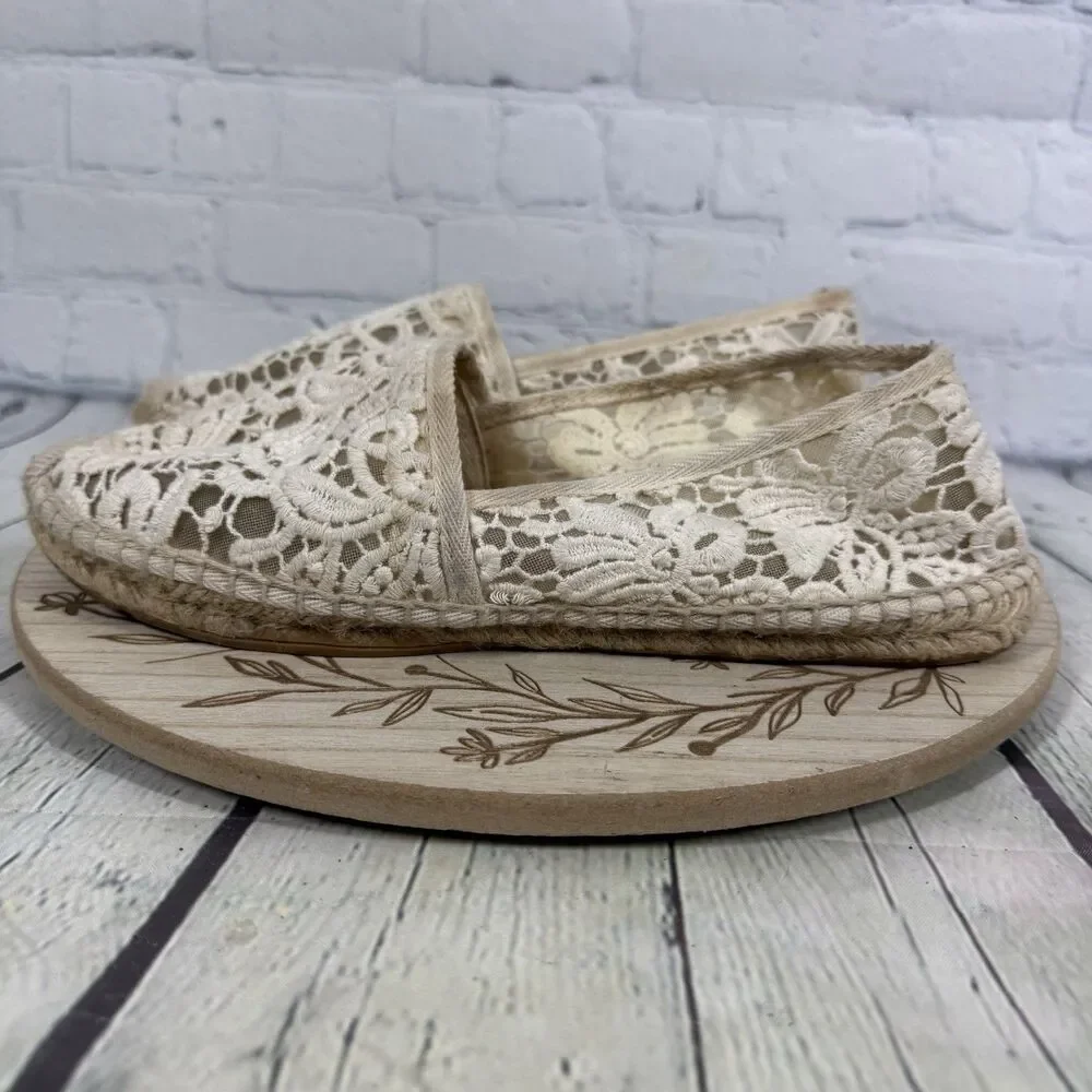Tory Burch Crochet Lace Espadrilles Women 10.5 Ivory Boho Coastal Cottage Flats